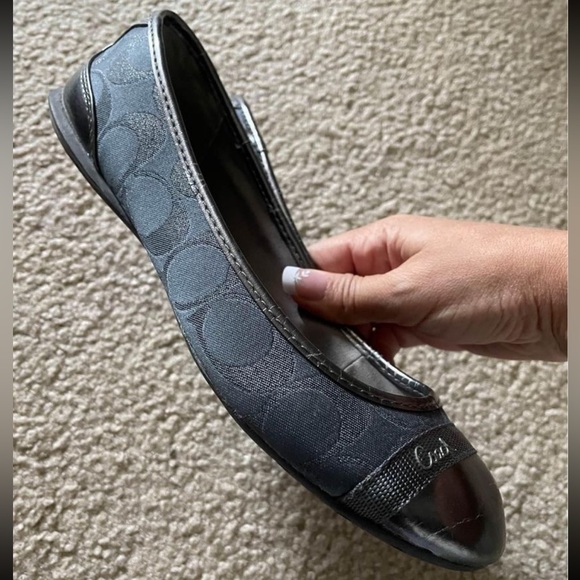 🖤COACH Flats Size 7 Iconic Logo Monogram Black/Gunmetal Pls read description🖤 - Picture 1 of 9